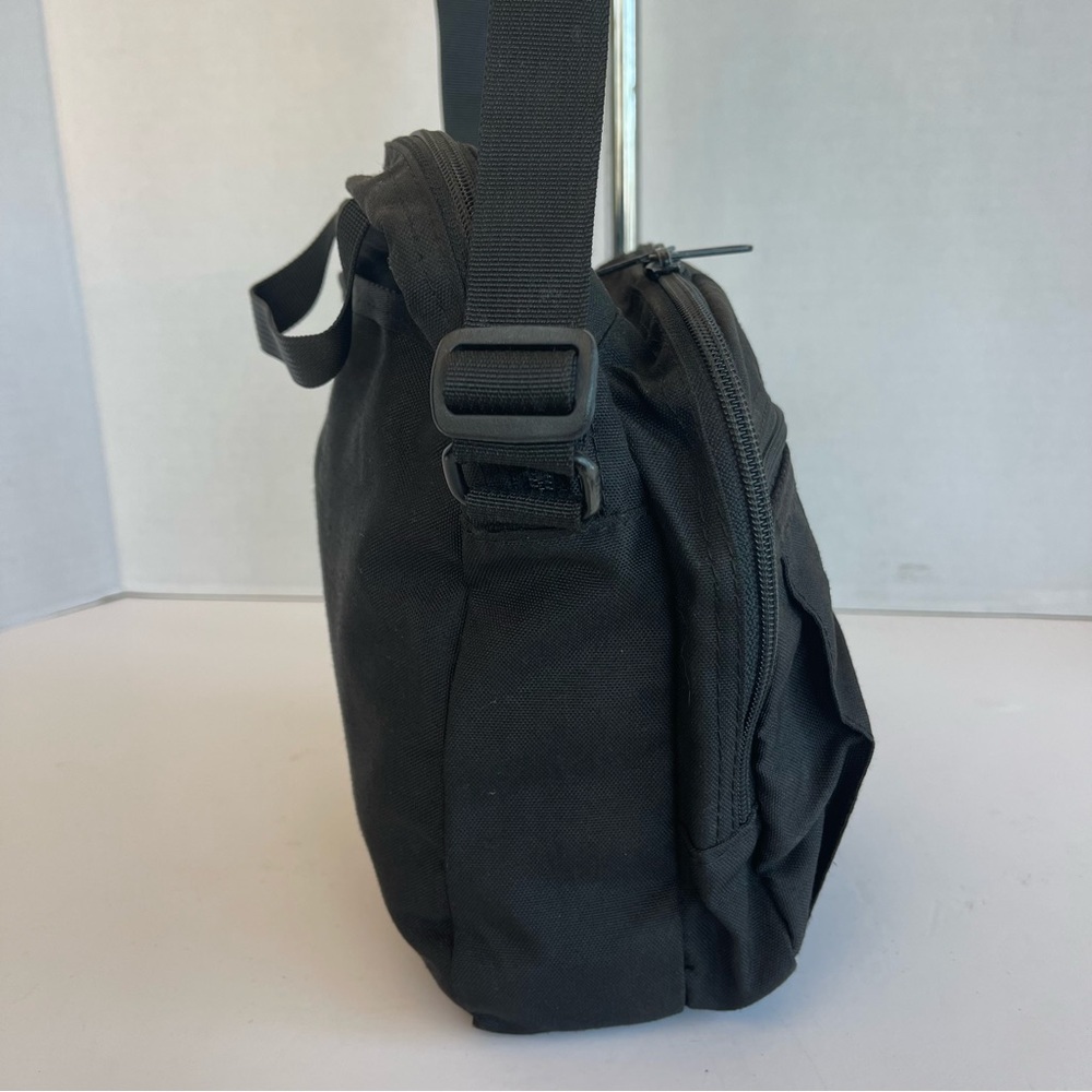Eagle Creek CourierWare Small Walking Bag - Picture 5 of 10